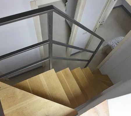 Alloro 6 Apartment