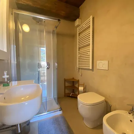 Apartment Alloro 6 *